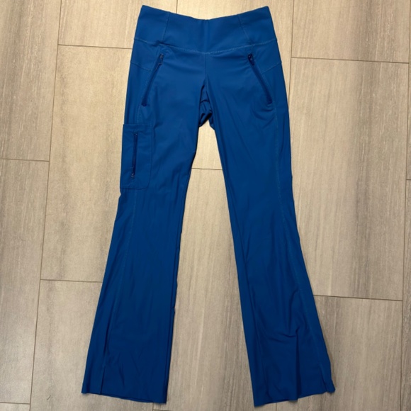 Grey’s Anatomy Scrub Top & Bottom Set - Women’s Extra-Extra Small (XXS) - Blue - Picture 4 of 9